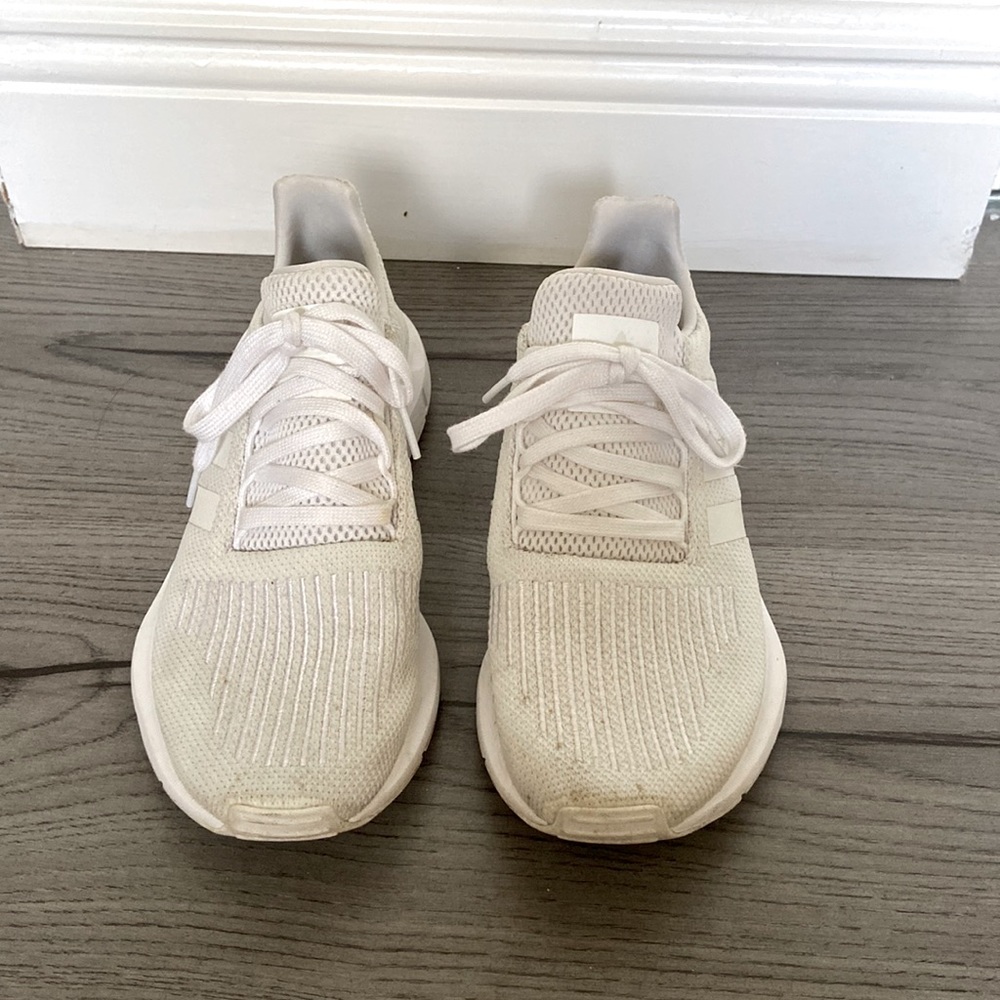 Adidas white, cream, and gold sneakers. Size 8